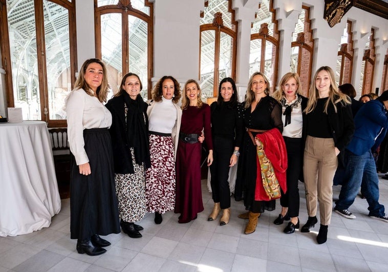 La comida benéfica que congrega a mujeres VIP en la Cambra de Camarena